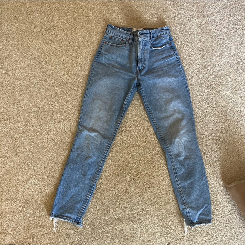 Abercrombie skinny high rise vintage jeans 4L